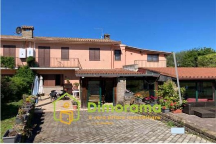 Foto Appartamento in Via Grotta Finocchiara 7, Monterosi di 60 m²