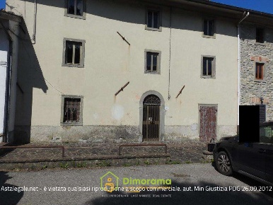 Foto Casa indipendente in Via Bruscoli  48, Firenzuola Bruscoli di 303 m²