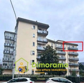 Foto Box in Via Tirso 11, Prato Chiesanuova di 83 m² con 4 locali