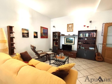 Foto Appartamento a Massa Centro di 80 m² con 4 locali in vendita