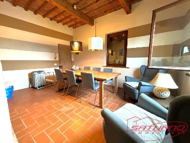 Foto Appartamento a Lucca Monte San Quirico - Tre Cancelli di 100 m²