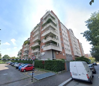 Foto Appartamento a Milano Quarto Oggiaro di 102 m² con 4 locali in vendita