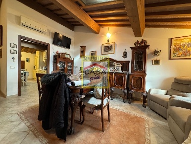 Foto Appartamento a Cascina San Frediano Sud - San Lorenzo a Pagnatico