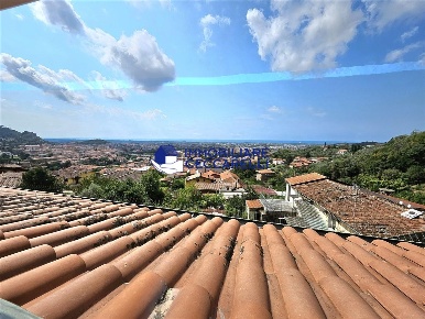 Foto Appartamento a Massa Bergiola - Lavacchio di 200 m² con 6 locali