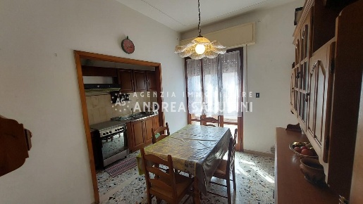 Foto Appartamento a Calcinaia Fornacette di 90 m² con 4 locali in vendita