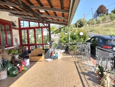 Foto Villa bifamiliare in Noce, Perdifumo di 60 m² con 4 locali in vendita