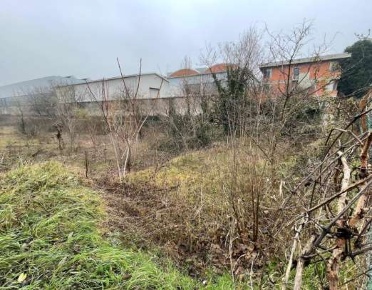 Foto Terreno edificabile in Via Camillo Chiesa, Pogliano Milanese