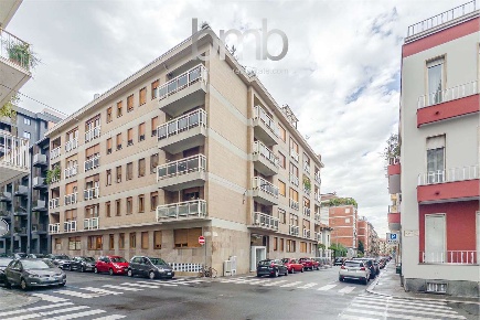 Foto Appartamento in via Raffaello Morghen  9, Torino San Donato di 110 m²