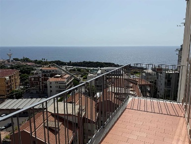 Foto Ufficio in via cervignano  19, Catania Corso Italia - Europa di 117 m²