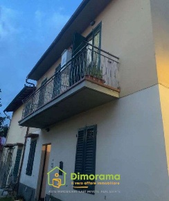 Foto Appartamento in Via del Santo 14, Campi Bisenzio Torricella di 87 m²