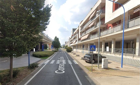 Foto Negozio in Corso Luigi Bazoli  71, Brescia San Polo Nuovo di 169 m²