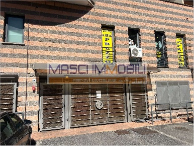 Foto Garage a Fiano Romano di 15 m² con 1 locali in vendita