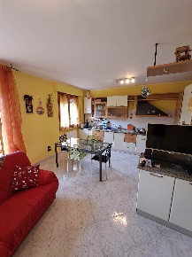 Foto Appartamento a Castelplanio Macine-borgo Loreto di 100 m² con 6 locali