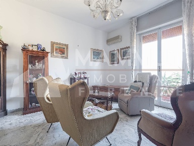 Foto Appartamento a Firenze Novoli di 120 m² con 4 locali in vendita