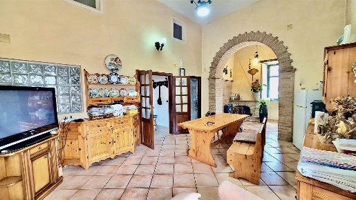 Foto Appartamento a Cava de' Tirreni Centro di 195 m² con 5 locali