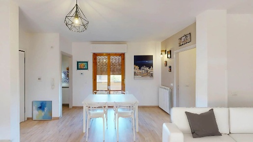 Foto Appartamento in Via Siena 11, Foligno Viale Roma di 104 m² in vendita