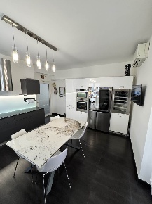 Foto Appartamento in via bari 15, Bolzano Don Bosco - Firmiano di 113 m²