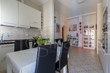 Foto Appartamento in Via Tevere 41, Rozzano Centro di 51 m² con 2 locali