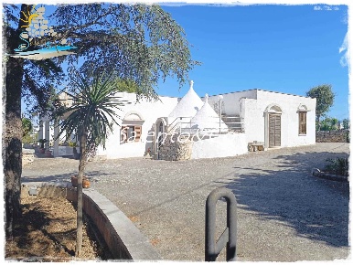 Foto Villa unifamiliare in Contrada follifuico snc, Ostuni di 230 m²