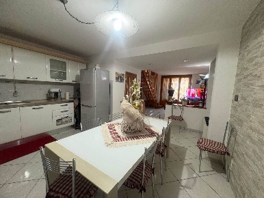 Foto Appartamento a Certaldo Canonica di 150 m² con 5 locali in vendita