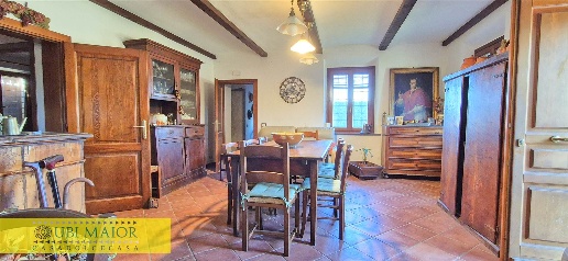 Foto Appartamento a Cascina Arnaccio - Chiesanuova di 133 m² con 5 locali