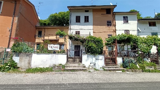 Foto Casa indipendente in via Spinareccia 64, Castiglione dei Pepoli