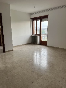 Foto Appartamento a Talmassons Centro di 120 m² con 6 locali in affitto