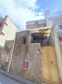 Foto Casa indipendente in VIA CESARE BATTISTI, Furci Siculo di 91 m²