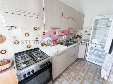 Foto Appartamento in Via Oberdan, Castelmassa di 128 m² con 6 locali