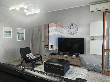 Foto Appartamento in Via Gaetano Donizetti, Beinasco Centro di 120 m²