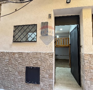 Foto Appartamento in Vicolo Vannucci, Palermo Cassaro di 30 m² con 1 locali