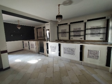 Foto Locale commerciale a Voghera Centro Storico di 85 m² con 2 locali