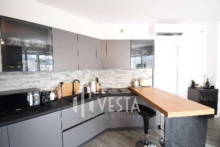 Foto Appartamento in Via Trento, Calco Centro di 110 m² con 3 locali