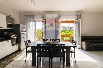 Foto Appartamento in Via Leucatia, Catania Barriera - Leucatia di 115 m²