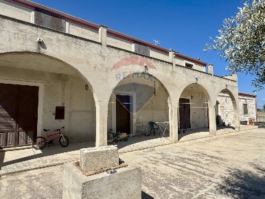 Foto Villa singola in Contrada San Giovanni Lo Pirato, Scicli di 400 m²