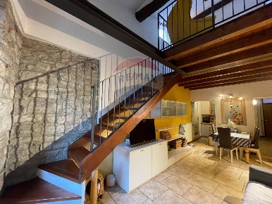Foto Appartamento in via Borgovico, Como Villa Olmo di 63 m² con 2 locali
