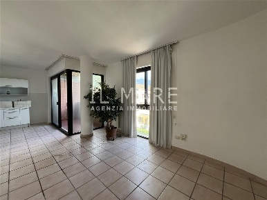 Foto Appartamento a Massa Centro di 50 m² con 3 locali in vendita