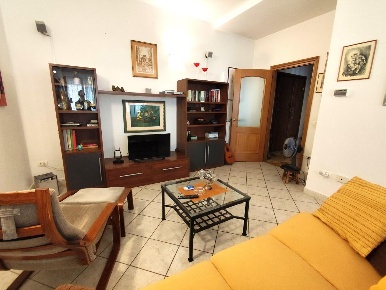 Foto Appartamento a Massa Centro di 80 m² con 4 locali in vendita