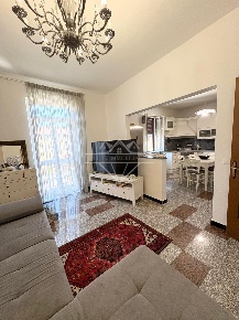 Foto Appartamento a Carrara Avenza di 130 m² con 5 locali in vendita