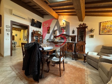 Foto Appartamento a Cascina San Frediano Sud - San Lorenzo a Pagnatico