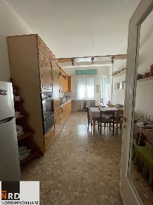 Foto Appartamento in Bonomi, Mantova Centro di 140 m² con 4 locali