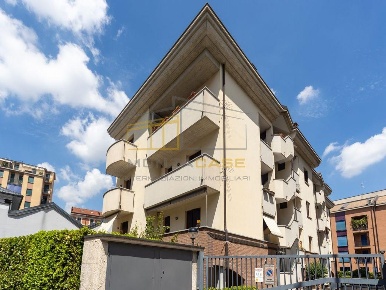 Foto Appartamento in Via Guerrazzi, Monza San Giuseppe di 95 m² in vendita