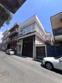 Foto Appartamento in Via Palermo, San Giovanni la Punta di 150 m²
