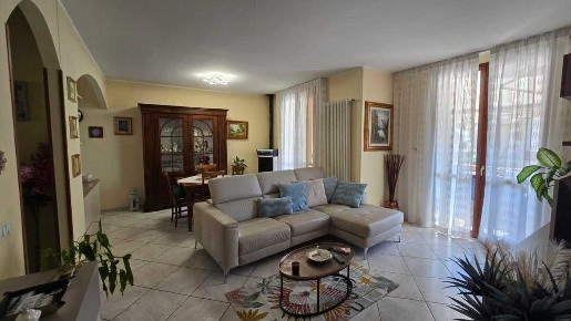 Foto Villa a schiera a San Mauro Pascoli Centro di 165 m² con 6 locali
