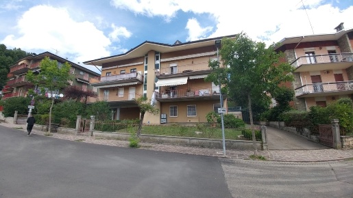 Foto Appartamento in Via Aldo Moro 73, Zocca Centro di 88 m² con 4 locali