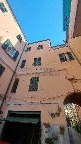 Foto Appartamento in Via Fontana, Badalucco Centro di 80 m² con 3 locali