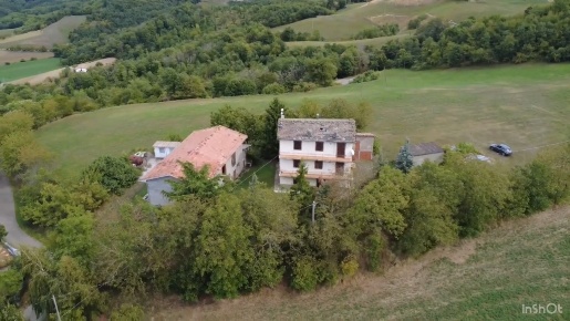 Foto Rustico in Via Mauro Tesi 1046, Zocca Centro di 650 m² con 25 locali