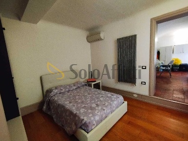 Foto Appartamento in Via Cesare Battisti, Modena Centro Storico di 70 m²