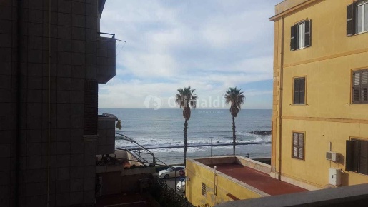 Foto Appartamento in Via del Faro 5, Anzio Centro Storico di 100 m²