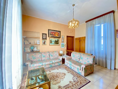 Foto Appartamento in VIA CONSOLE MARCELLO 18, Casteggio Centro di 98 m²